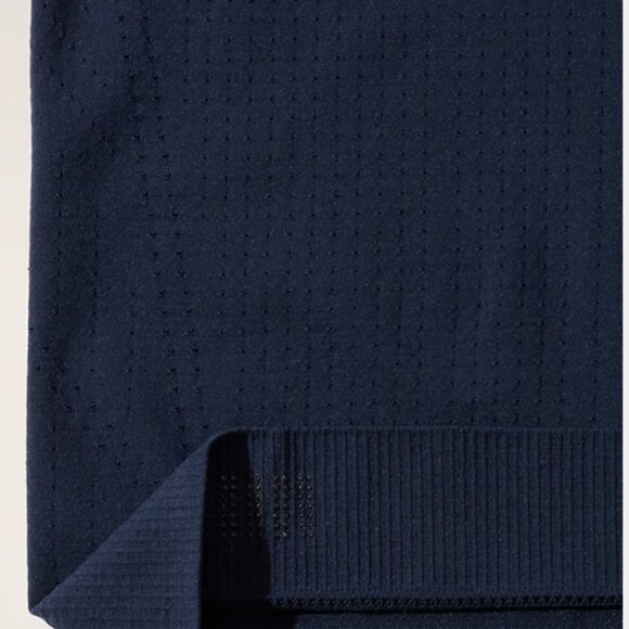 Athleta Navy Blue seamless tank, Size XL - Picture 6 of 6